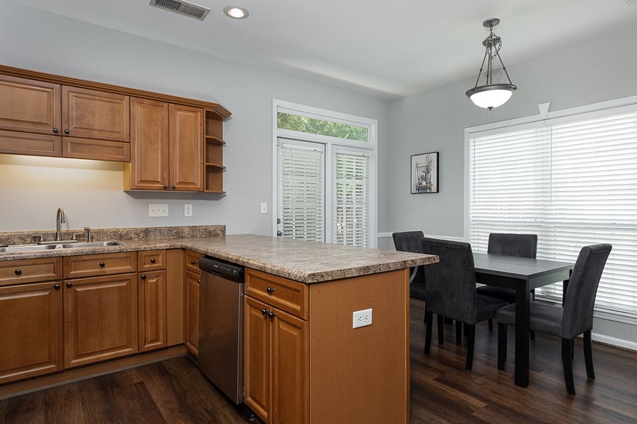Furnished Finder property 705204_1 photo 7