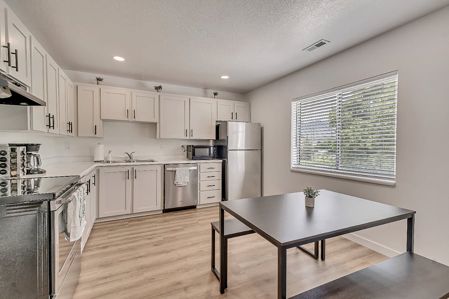 Furnished Finder property 705207_1 photo 6