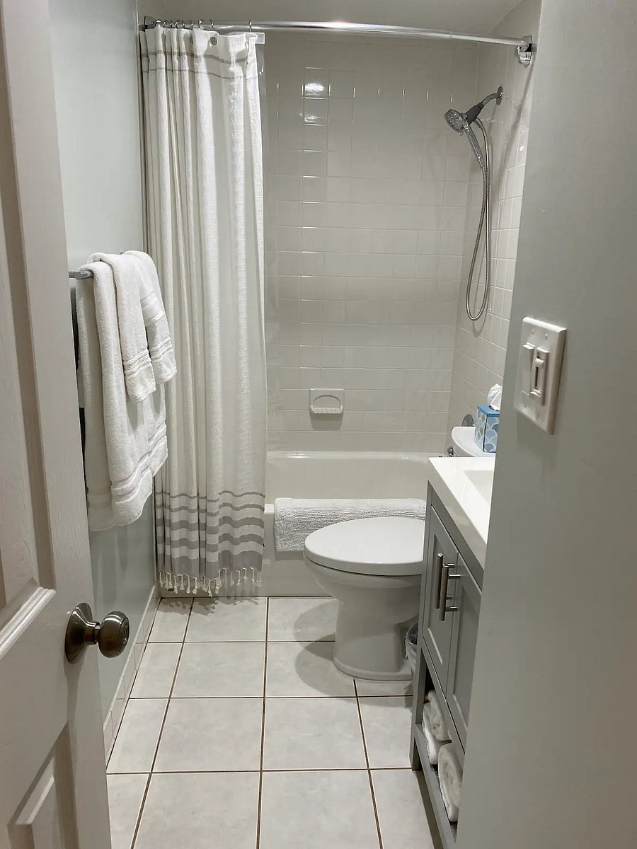 Furnished Finder property 705214_1 photo 18