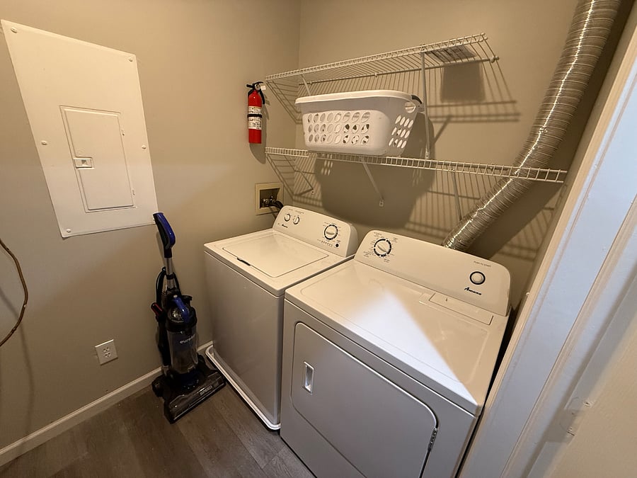 Furnished Finder property 705224_1 photo 13