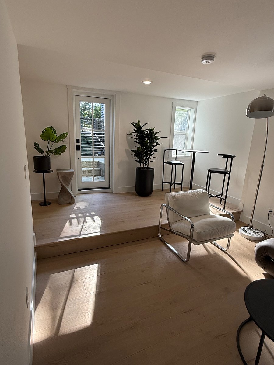 Furnished Finder property 705303_1 photo 17