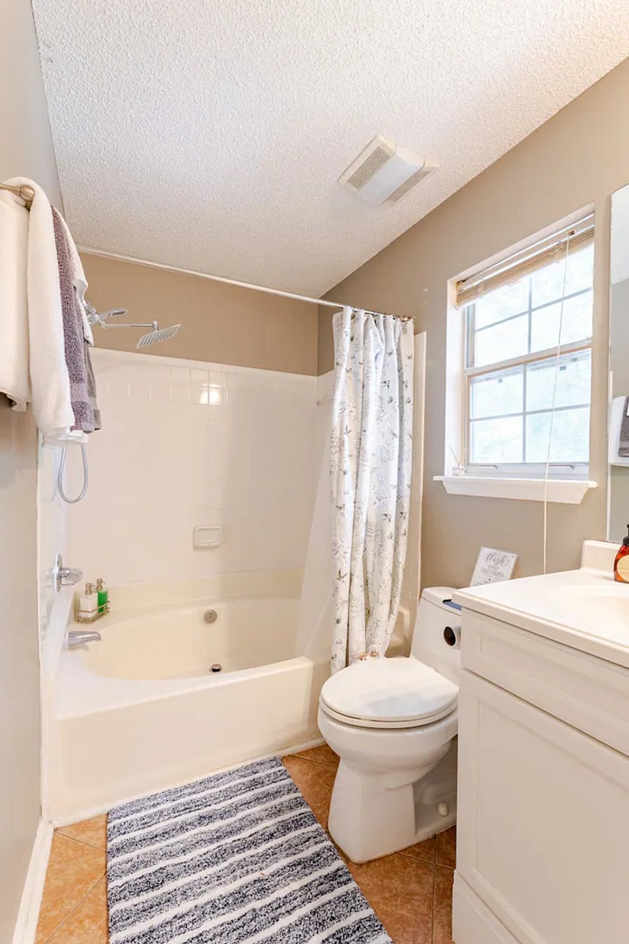 Towels and essential toiletries are provided for you, so you do not have to bring your own.