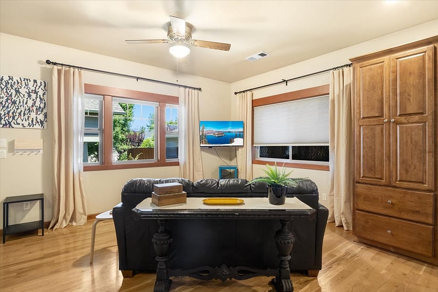 Furnished Finder property 705337_1 photo 11