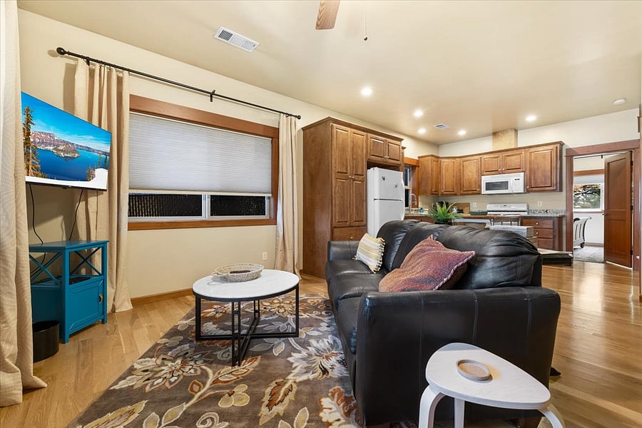 Furnished Finder property 705337_1 photo 9