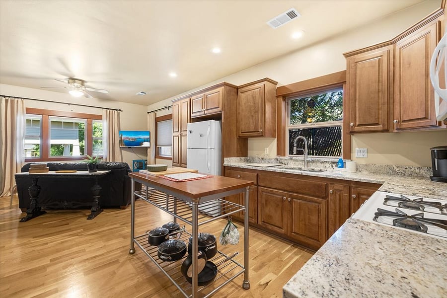 Furnished Finder property 705337_1 photo 12