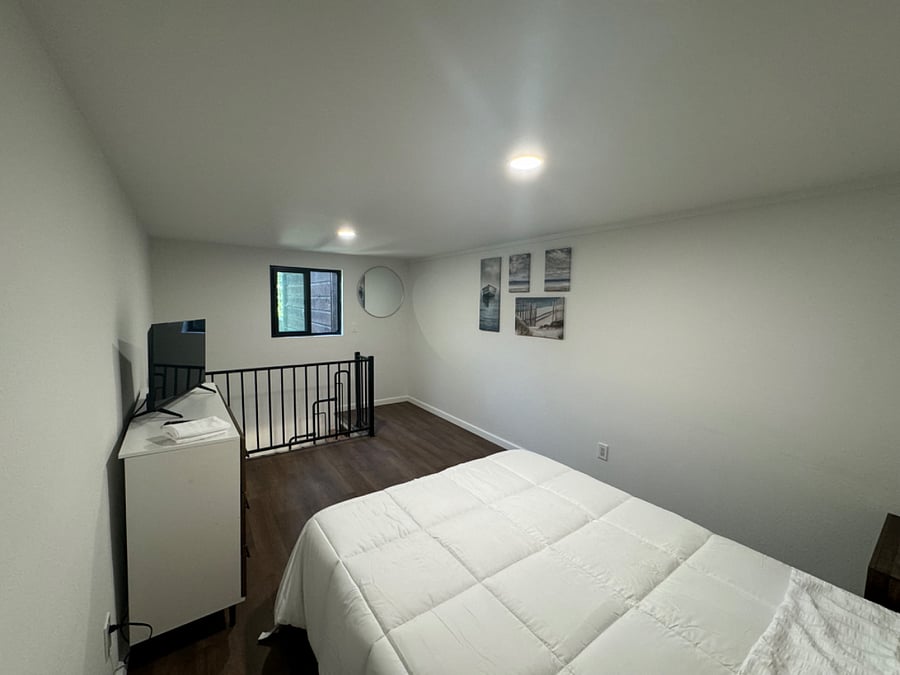 Furnished Finder property 705373_1 photo 2