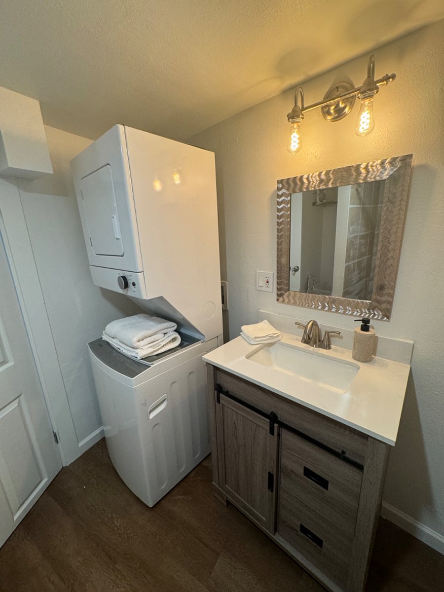 Furnished Finder property 705373_1 photo 3
