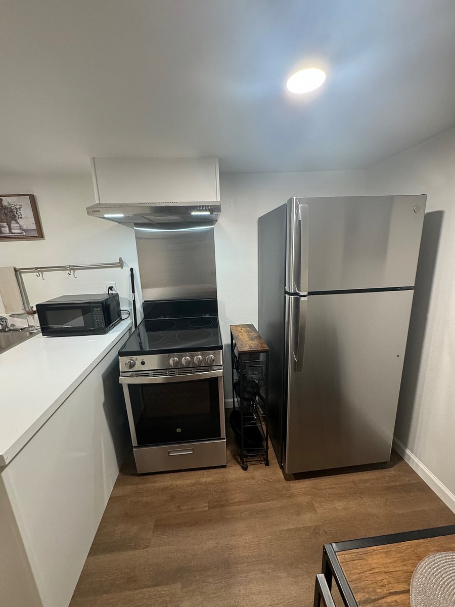 Furnished Finder property 705373_1 photo 8