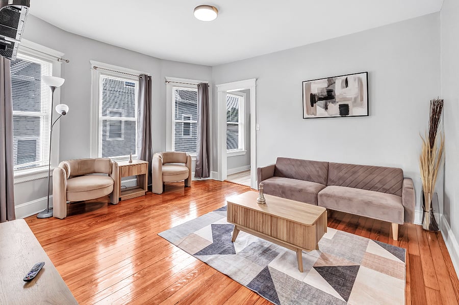 Furnished Finder property 705375_3 photo 3