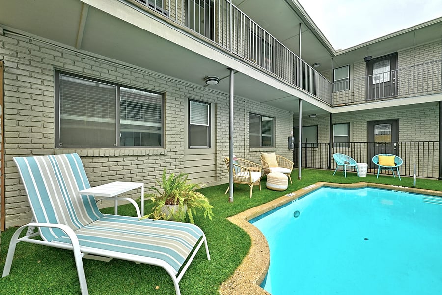 Furnished Finder property 705455_1 photo 16