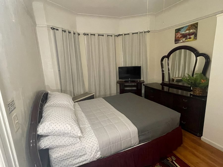 Furnished Finder property 705456_1 photo 5