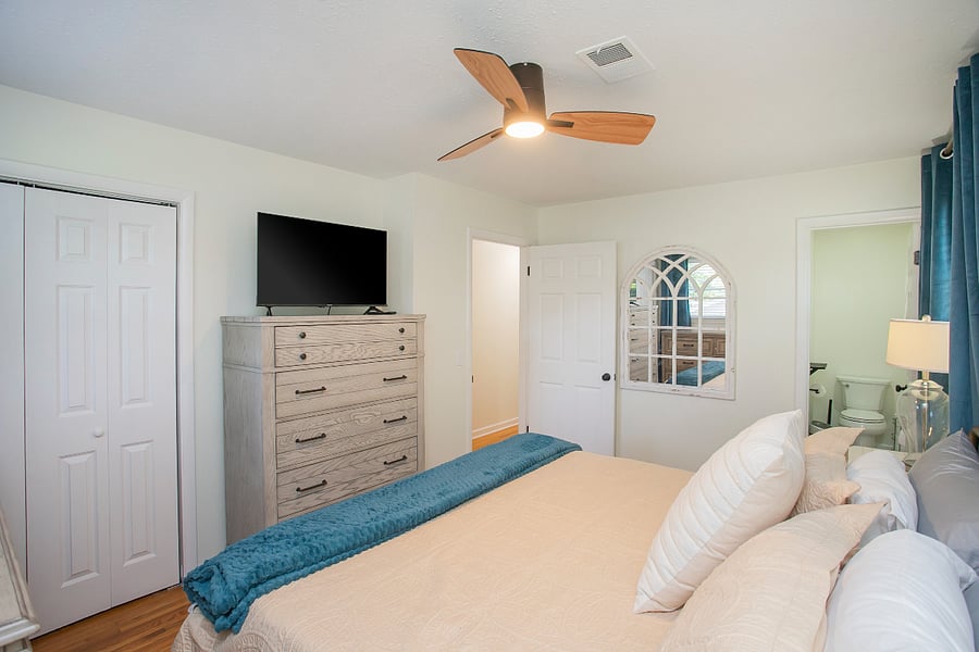 Furnished Finder property 705475_1 photo 18