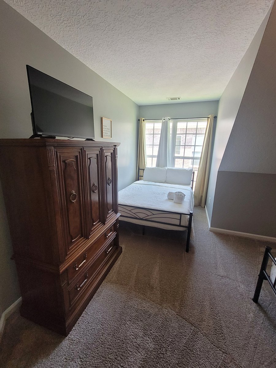 Furnished Finder property 705477_1 photo 7