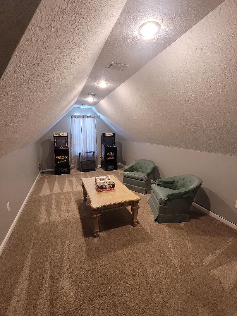 Furnished Finder property 705477_1 photo 18