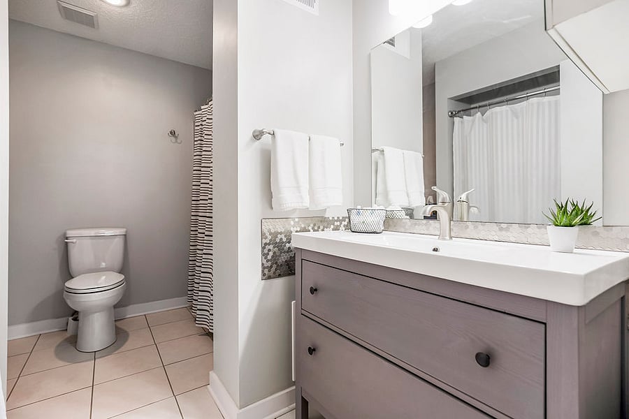 Full bathroom upstairs