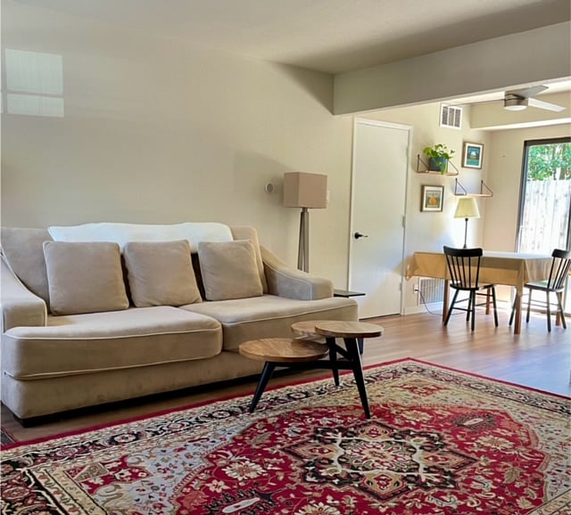 Furnished Finder property 705489_1 photo 9