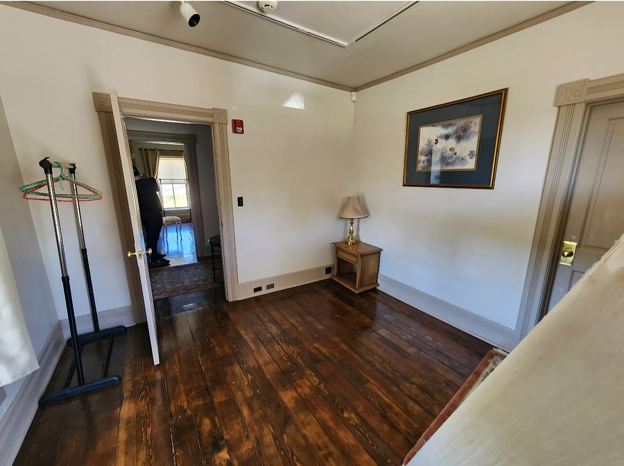 Furnished Finder property 705514_1 photo 9