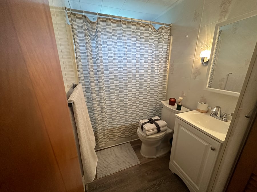 Furnished Finder property 705518_1 photo 9
