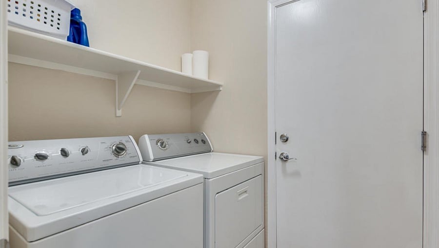 Furnished Finder property 705543_1 photo 16