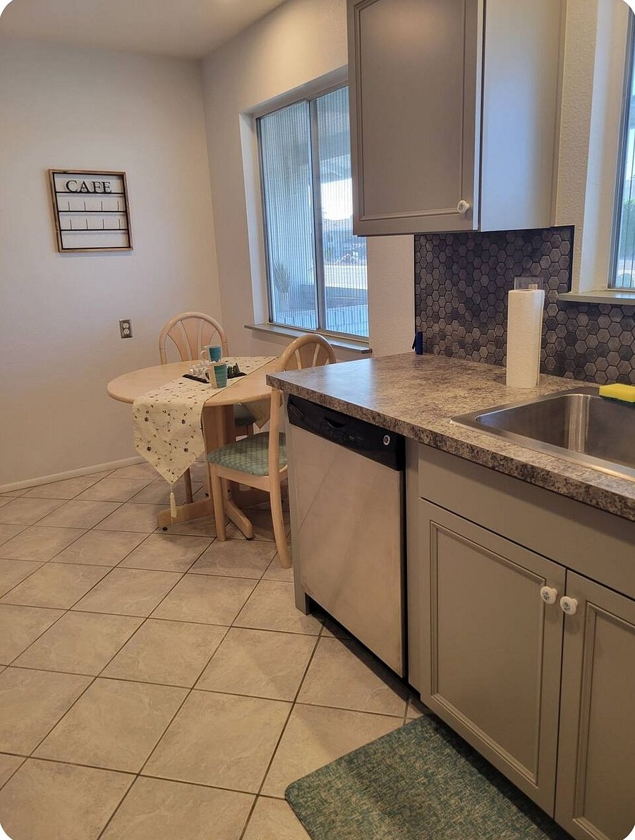 Kitchen nook