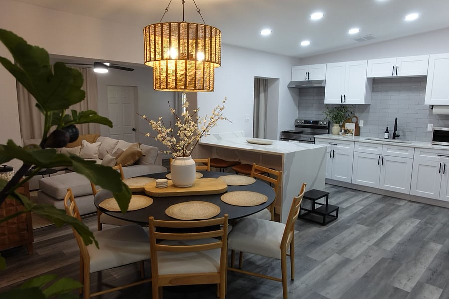 Furnished Finder property 705586_1 photo 3