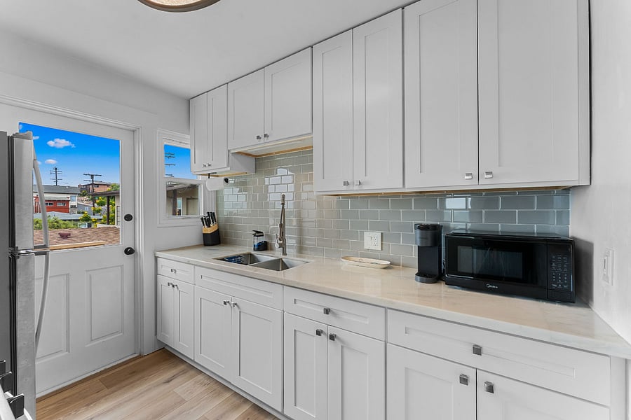 Kitchen 1