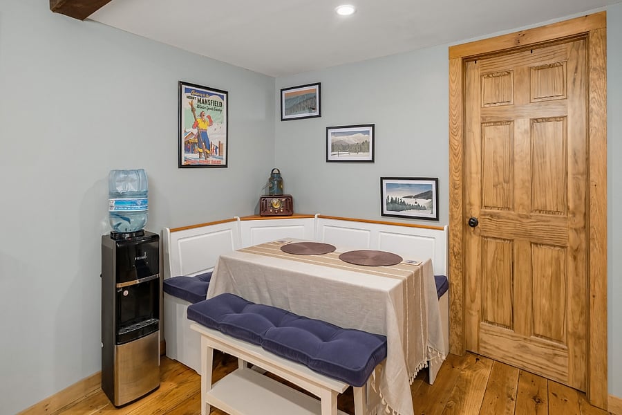 Furnished Finder property 705604_1 photo 3