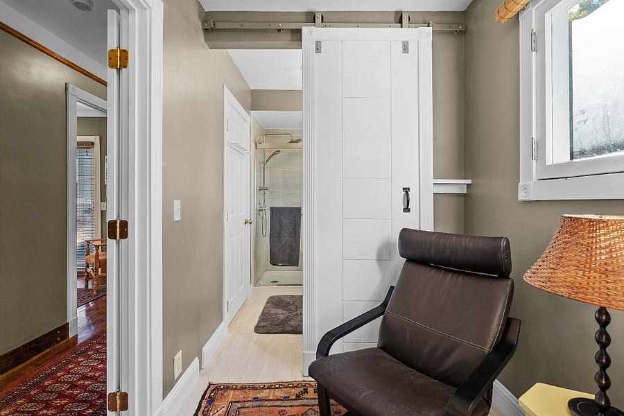 Furnished Finder property 705609_1 photo 12