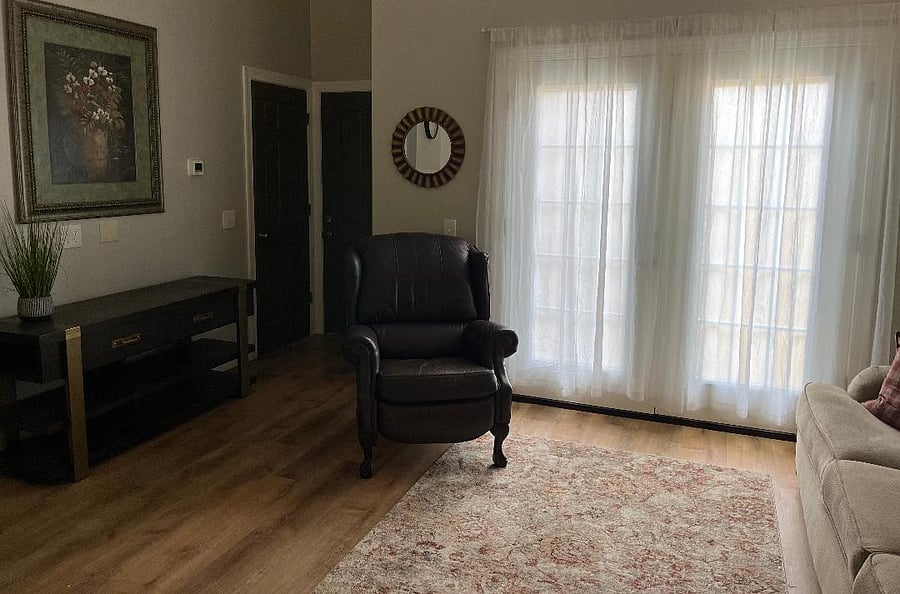 Furnished Finder property 705613_1 photo 3