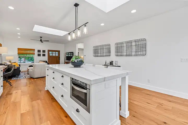 Furnished Finder property 705617_1 photo 6