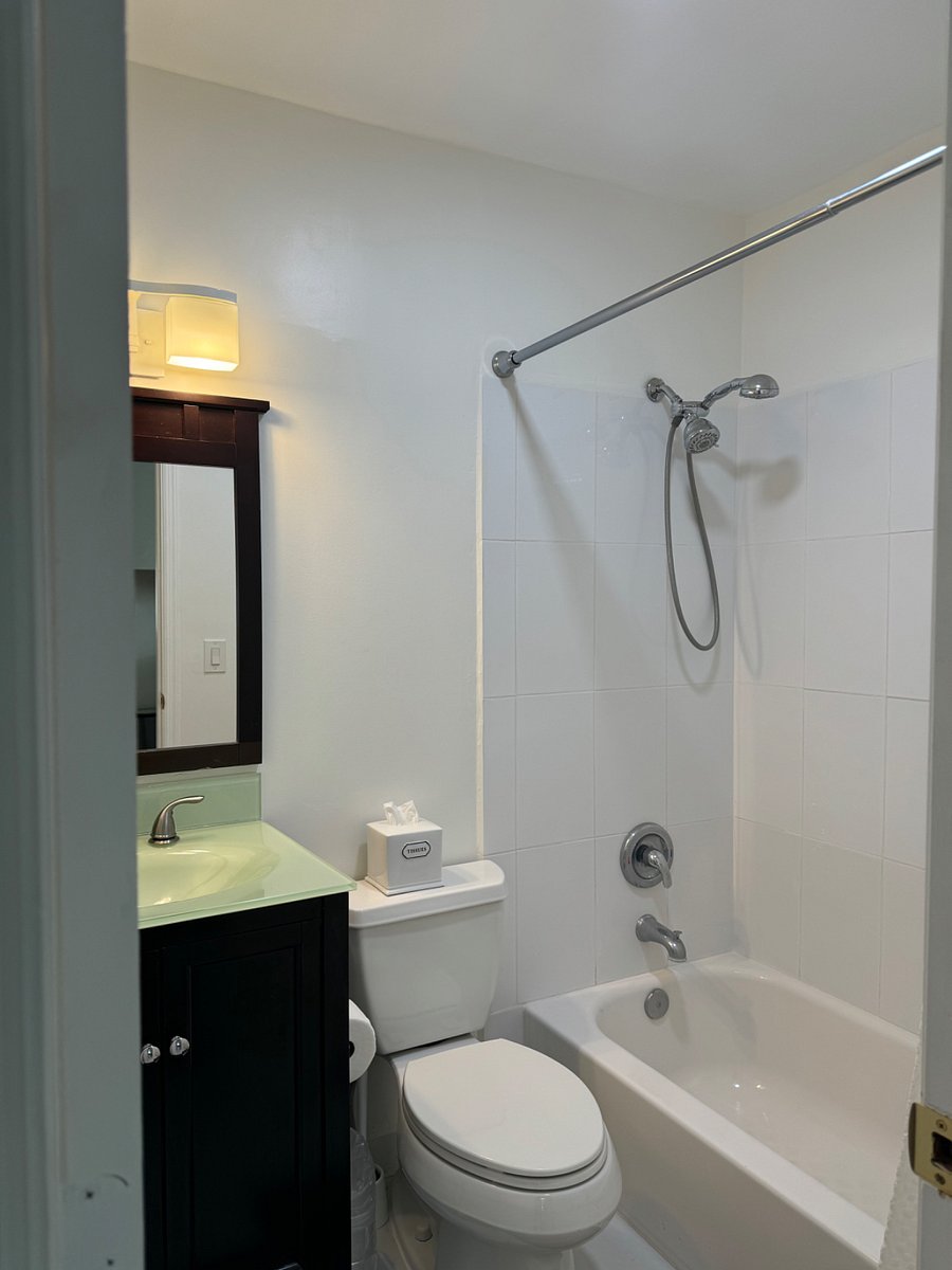 Furnished Finder property 705623_1 photo 12