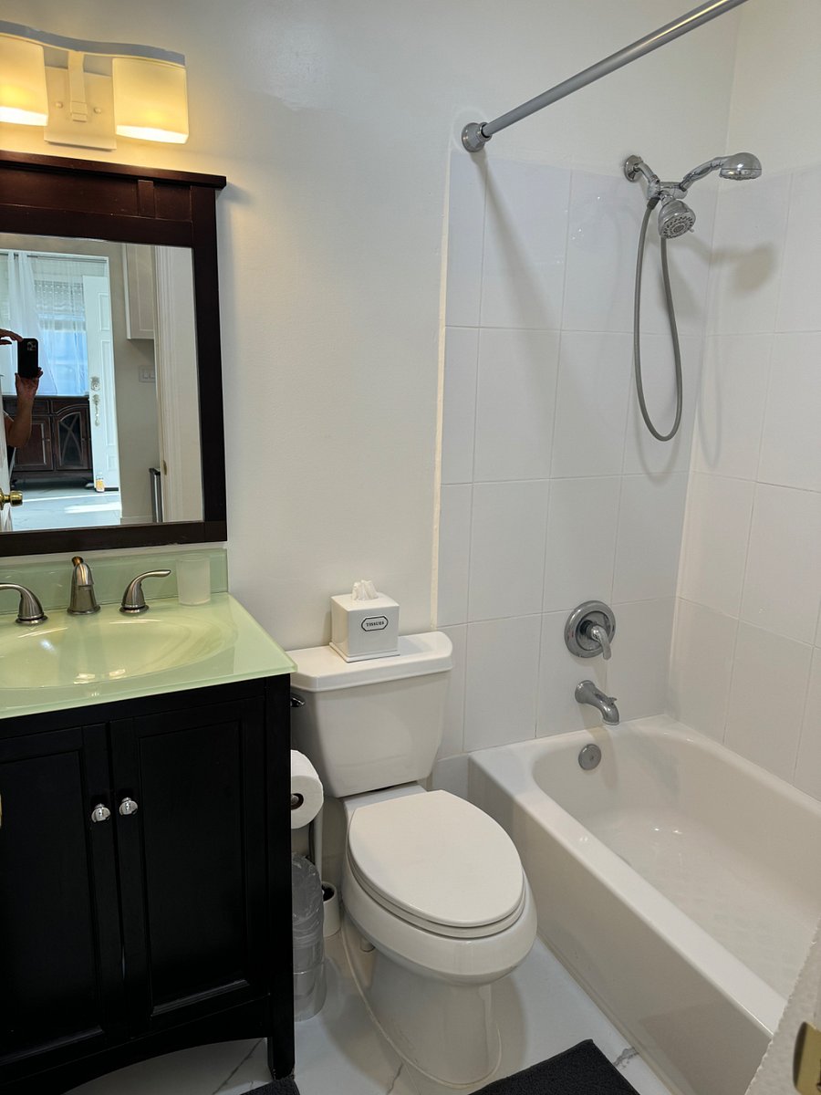 Furnished Finder property 705623_1 photo 13