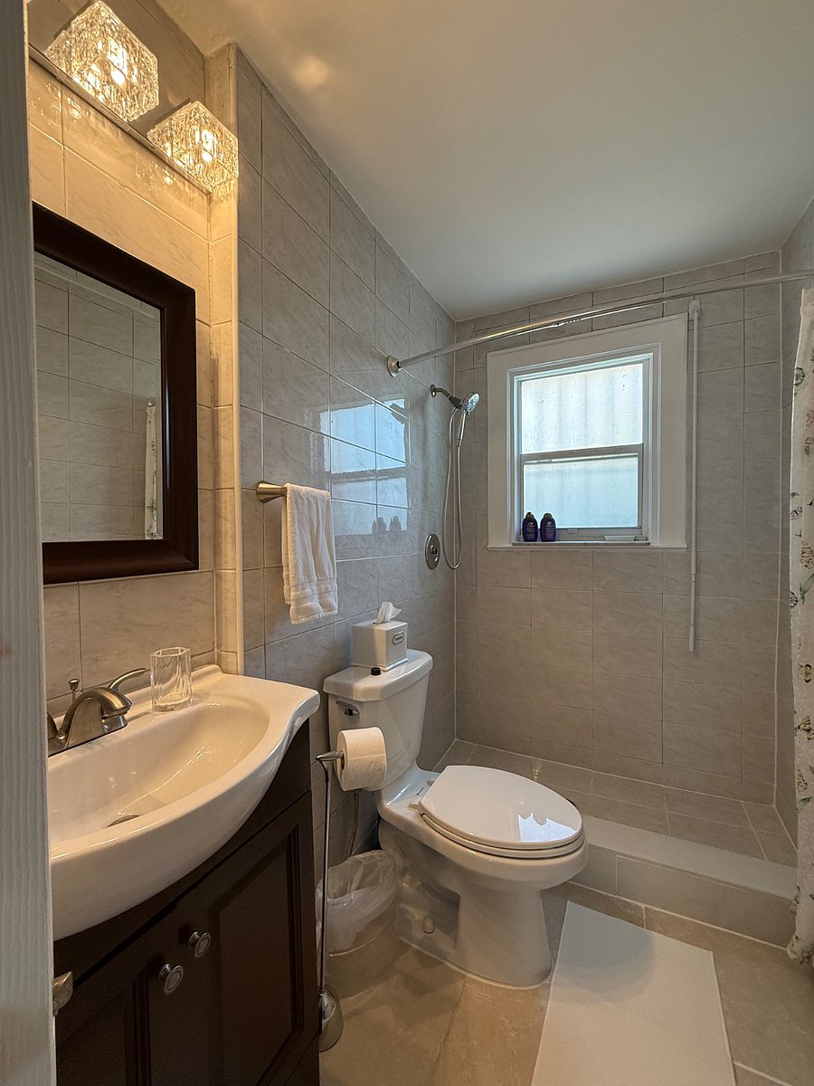 Furnished Finder property 705623_1 photo 11
