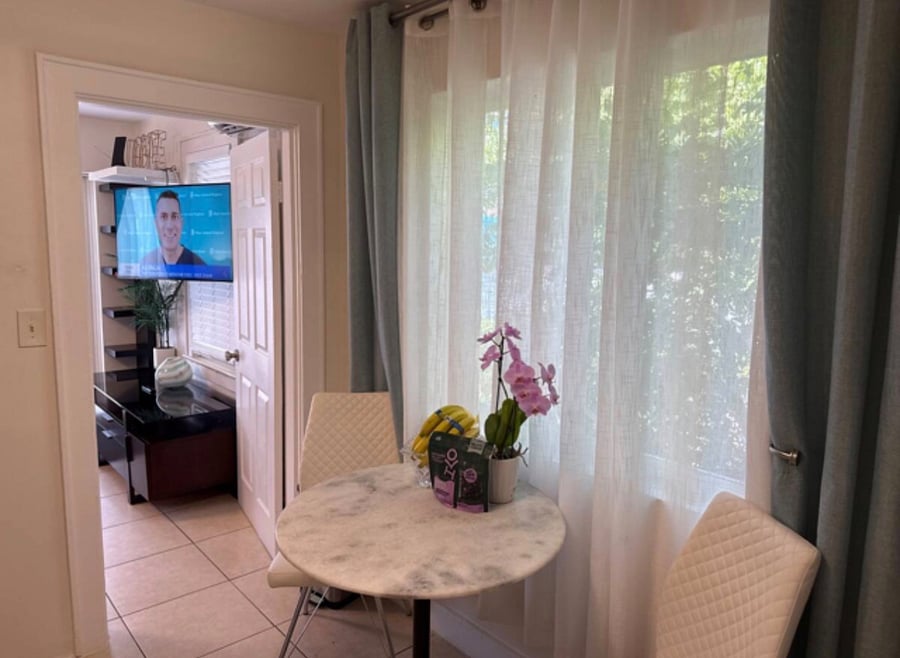 Furnished Finder property 705623_1 photo 3