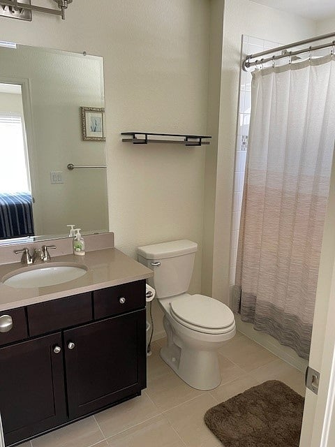 2nd Bedroom attached ensuite bathroom 