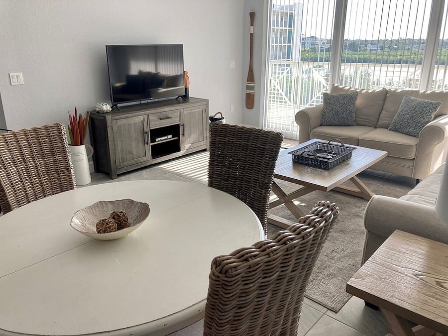 Furnished Finder property 705798_1 photo 7