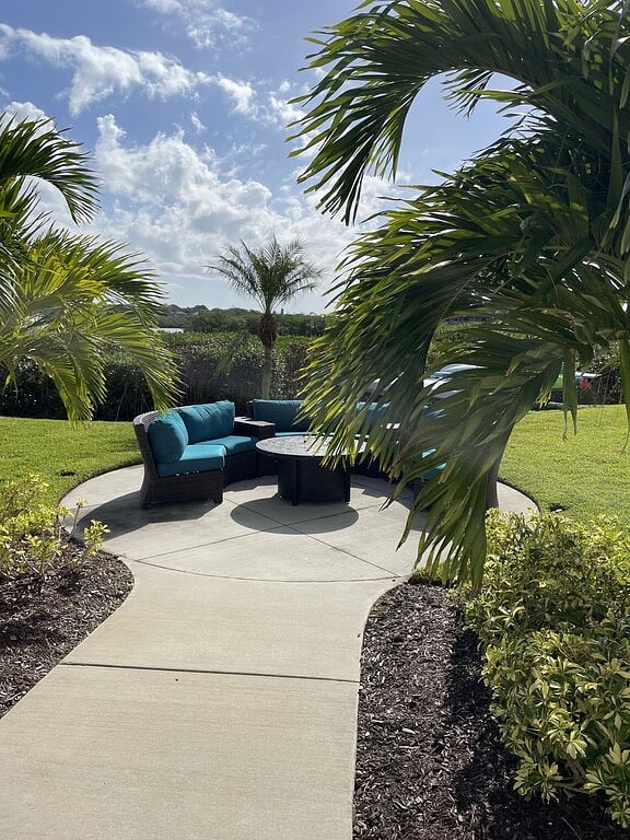 Furnished Finder property 705798_1 photo 29