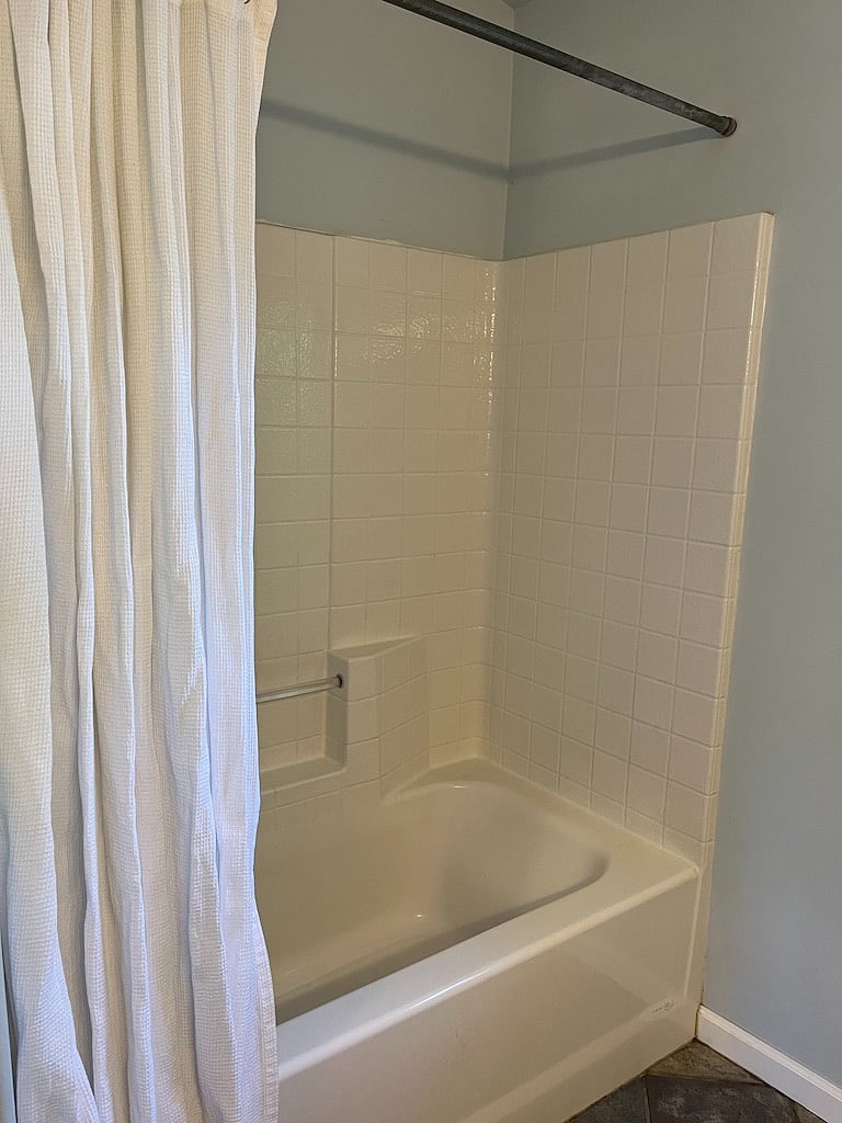 Furnished Finder property 705803_1 photo 10