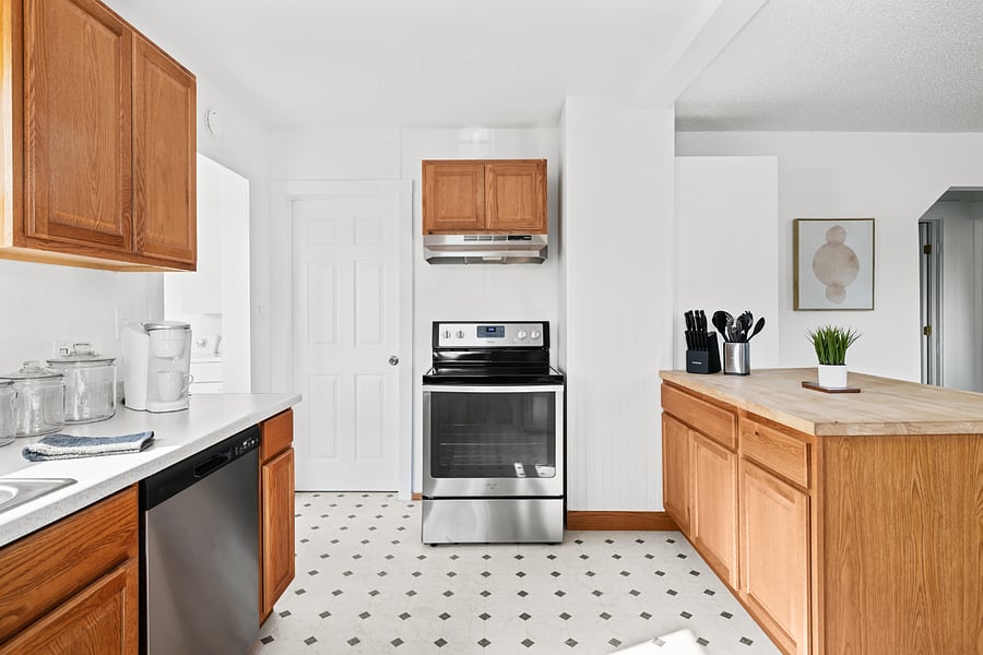 Furnished Finder property 705838_1 photo 6
