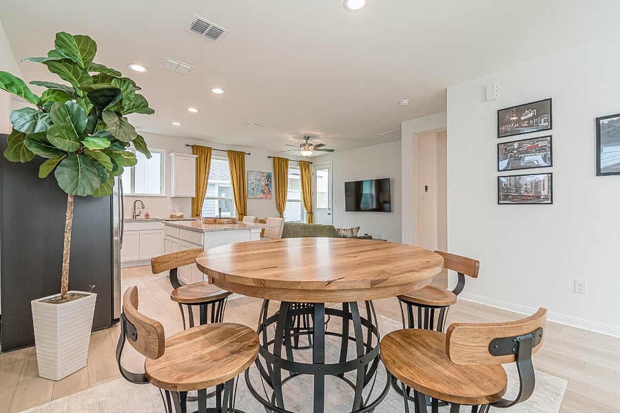 Furnished Finder property 705859_1 photo 4