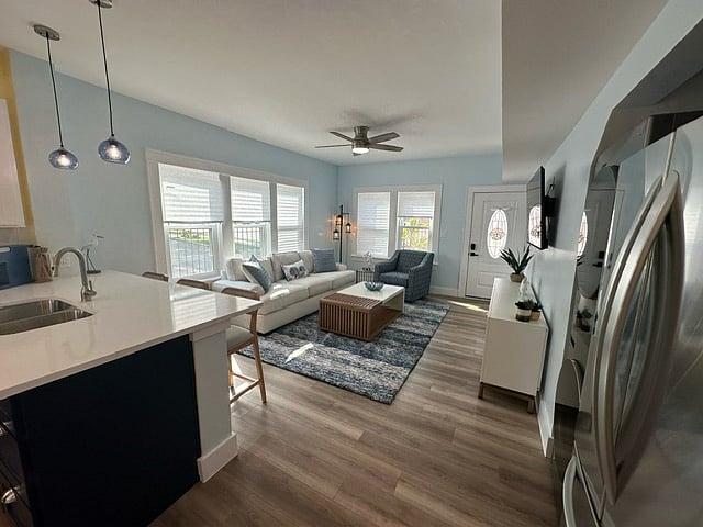 Furnished Finder property 705861_1 photo 14