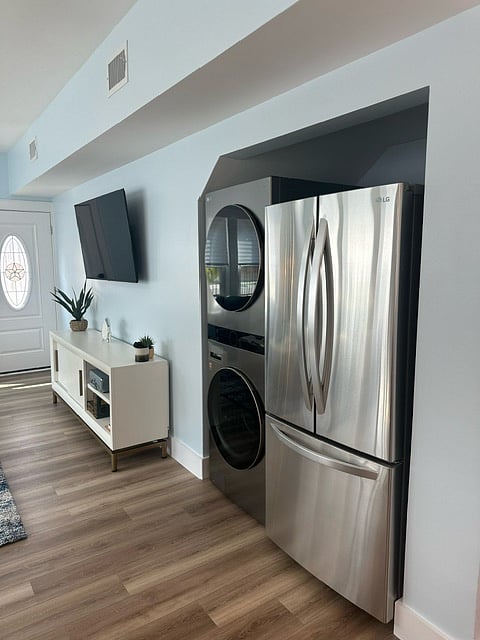 Furnished Finder property 705861_1 photo 15