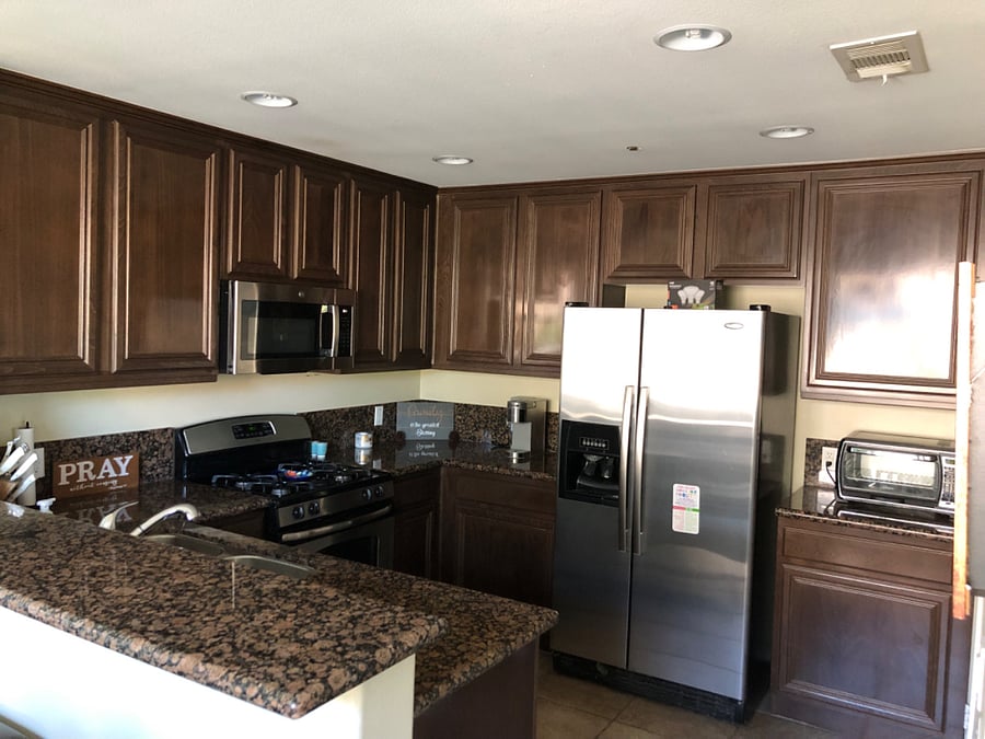 Well Maintained & Organized Kitchen with Pantry Storage and Refrigerator and Freezer Storage for all your Meals and Snacks and Beverages of your Choice. :)