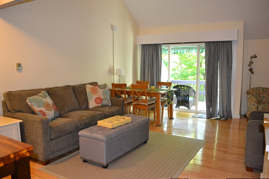 Furnished Finder property 705898_1 photo 2