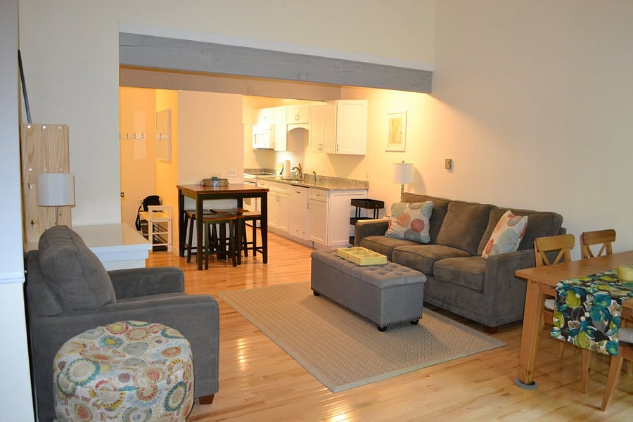 Furnished Finder property 705898_1 photo 3