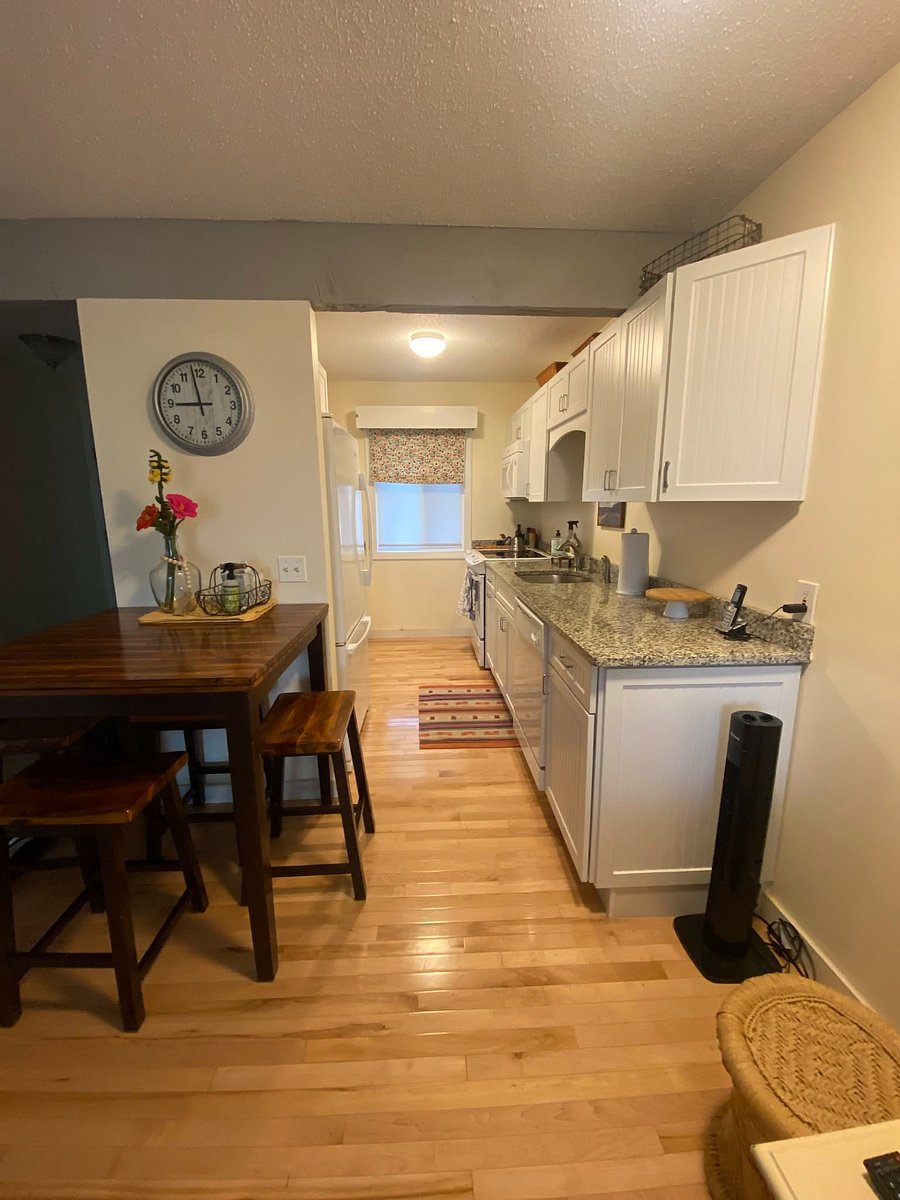 Furnished Finder property 705898_1 photo 6