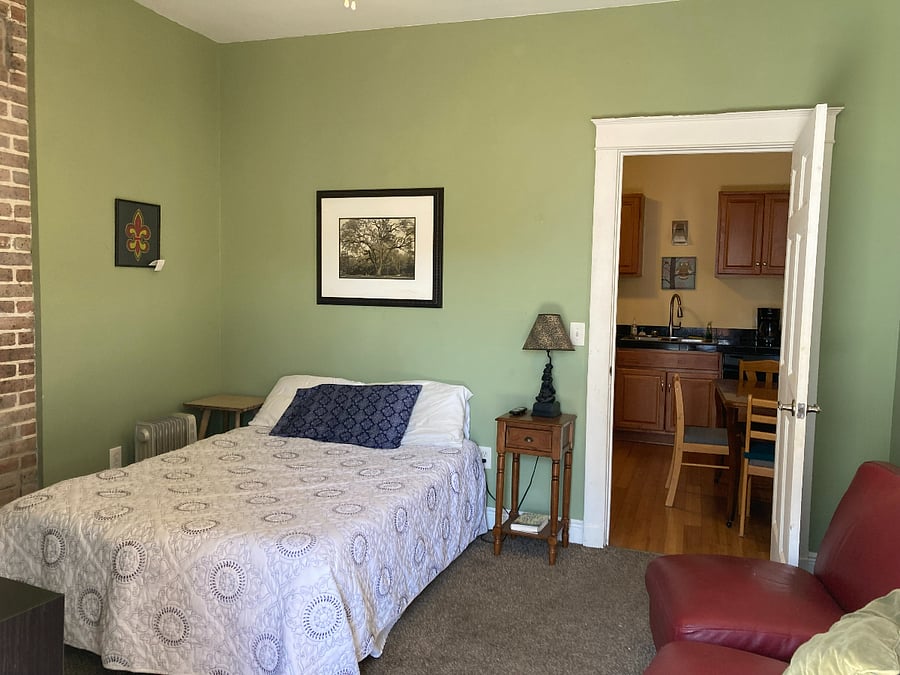 Furnished Finder property 705931_1 photo 3