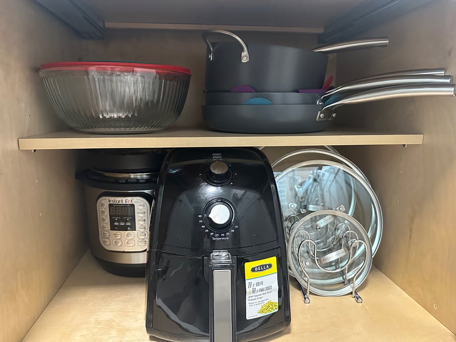 Pots, pans, lids, air fryer, Instapot