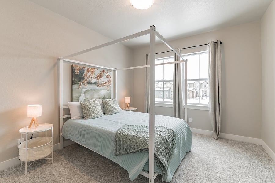 Third bedroom.