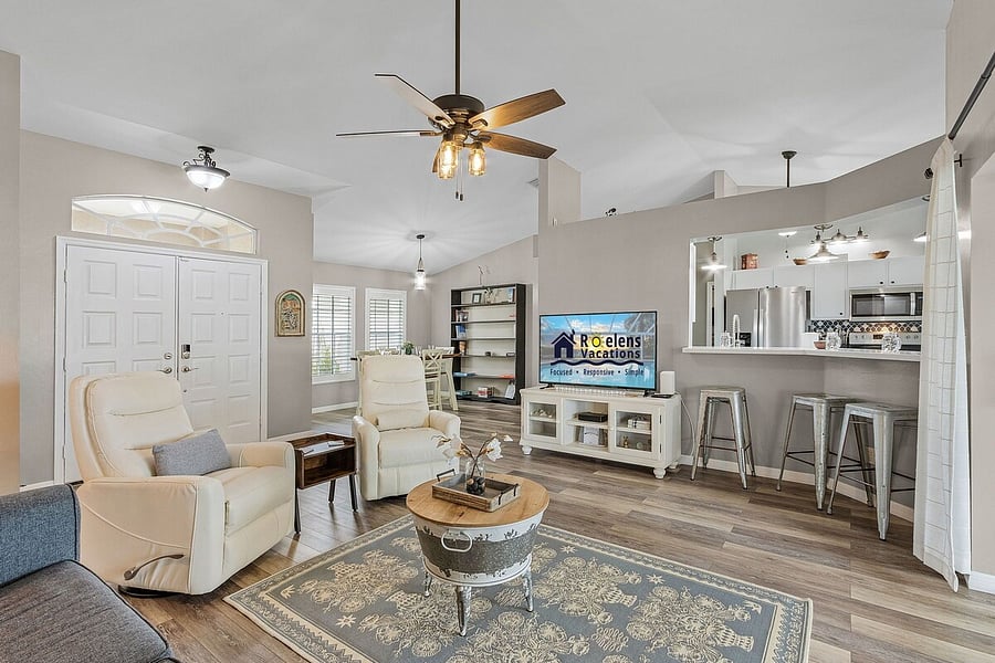 Furnished Finder property 705970_1 photo 3